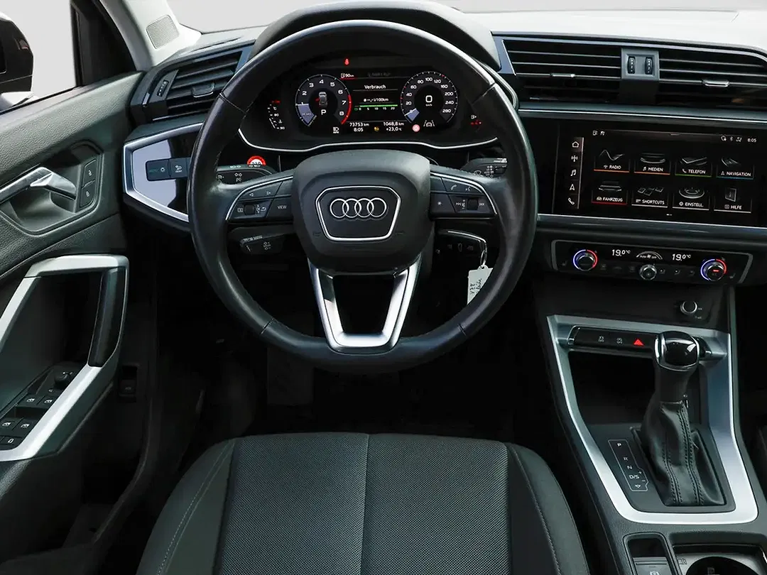 Audi Q3 35 TFSI S tronic S line - Thumbnail 10