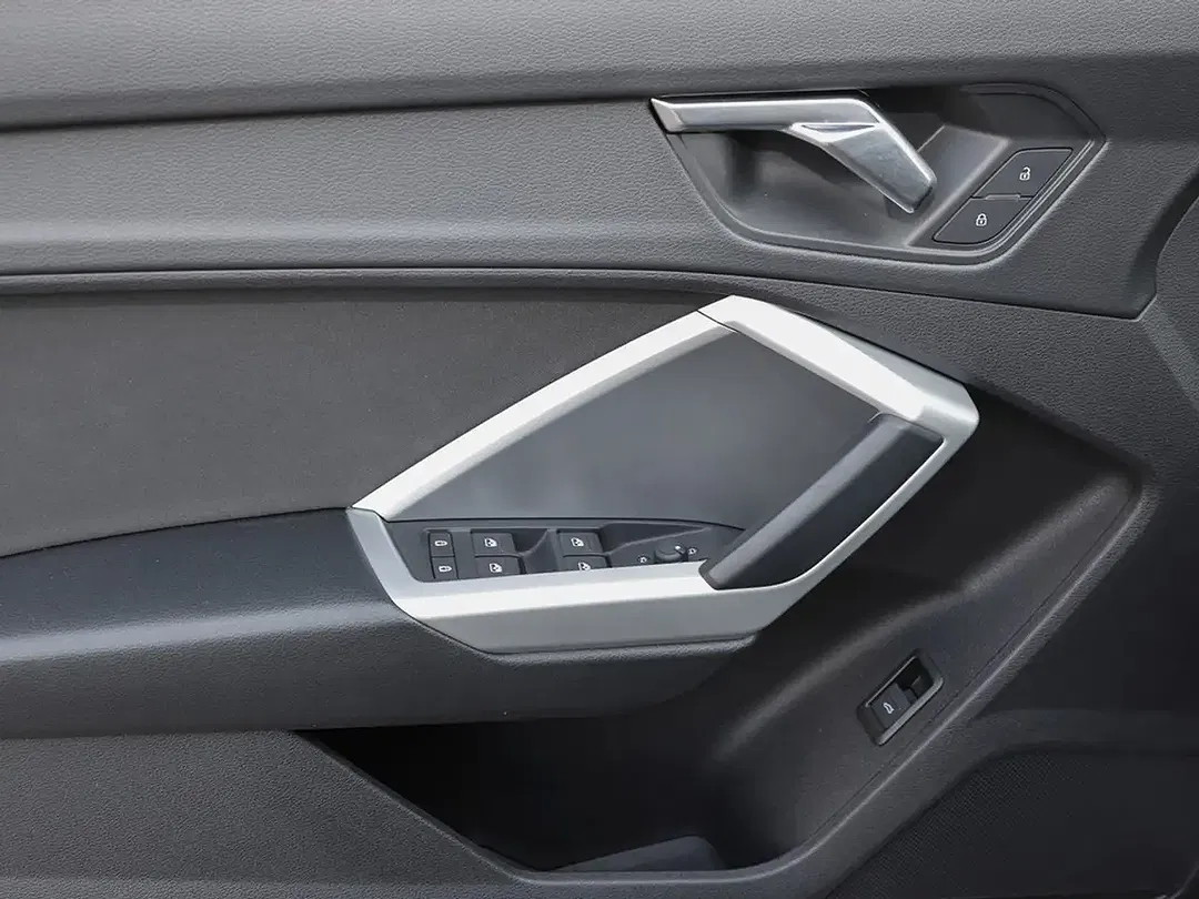 Audi Q3 35 TFSI S tronic S line - Thumbnail 14