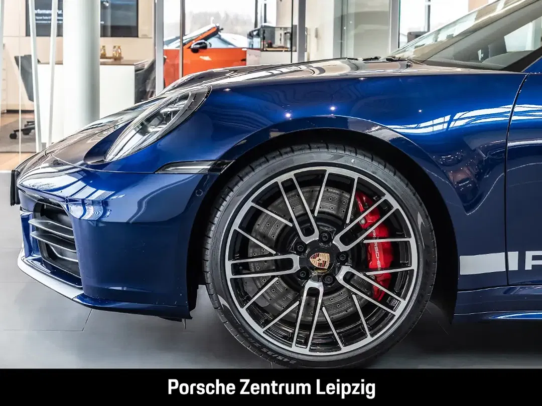 Porsche 992 Sport Design Targa 4S - Thumbnail 11