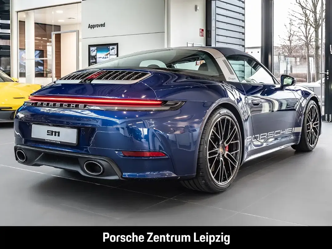 Porsche 992 Sport Design Targa 4S - Thumbnail 6