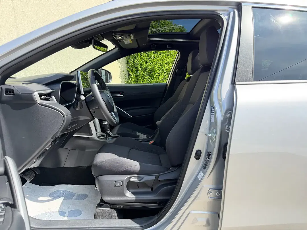 Toyota Corolla Cross - Thumbnail 7