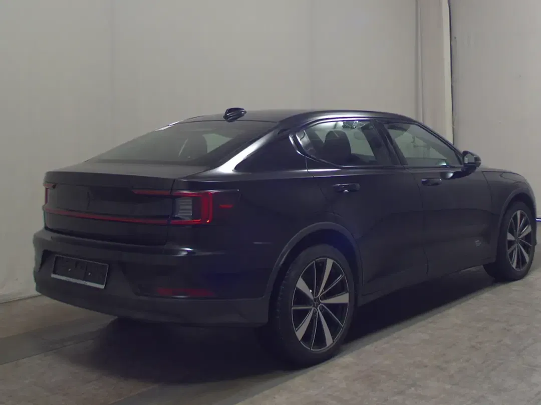 Polestar 2 Long Range - Thumbnail 4