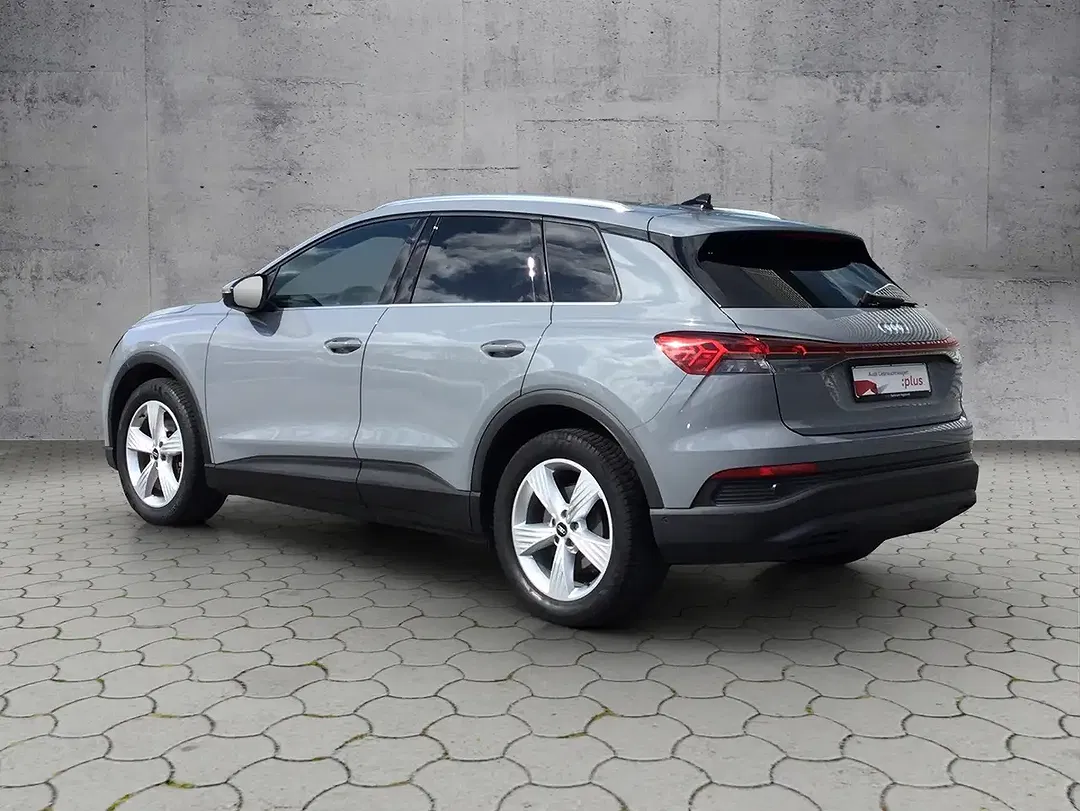 Audi Q4 e-tron 35 55 - Thumbnail 3