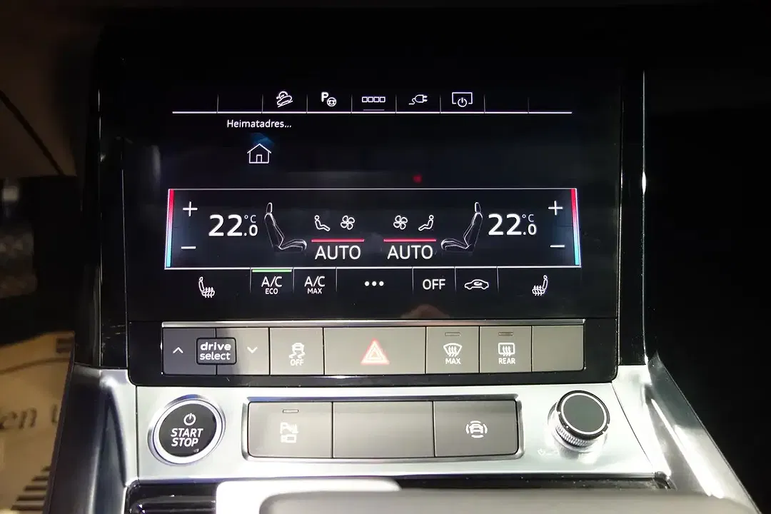 Audi Q8 55 e-tron quattro - Thumbnail 14