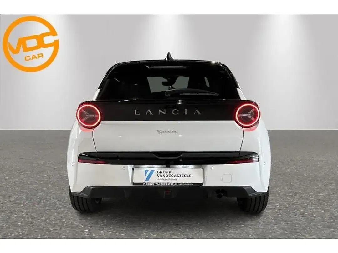 Lancia Ypsilon Hybrid LX - Thumbnail 10