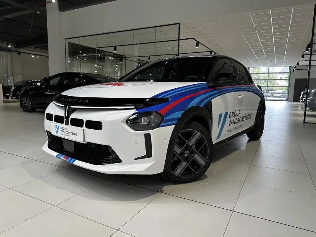 Lancia Ypsilon Hybrid LX - foto 2