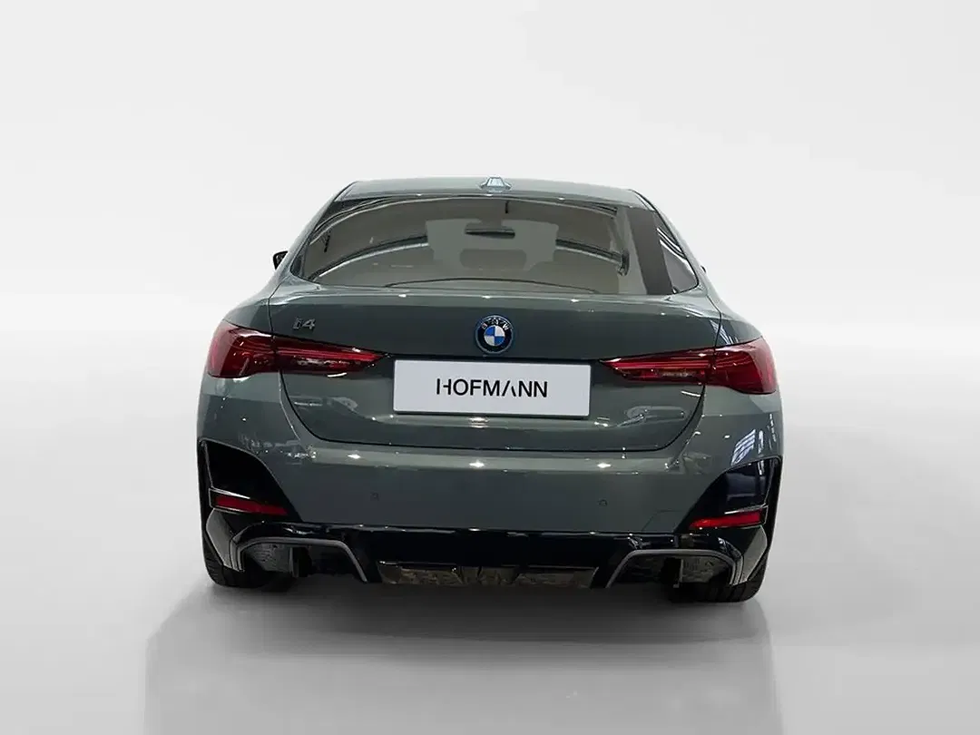 BMW i4 M Sport - Thumbnail 5