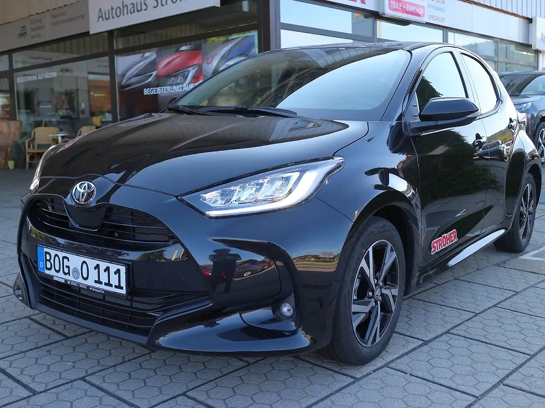 Toyota Yaris Hybrid Teamplayer - Afbeelding 1