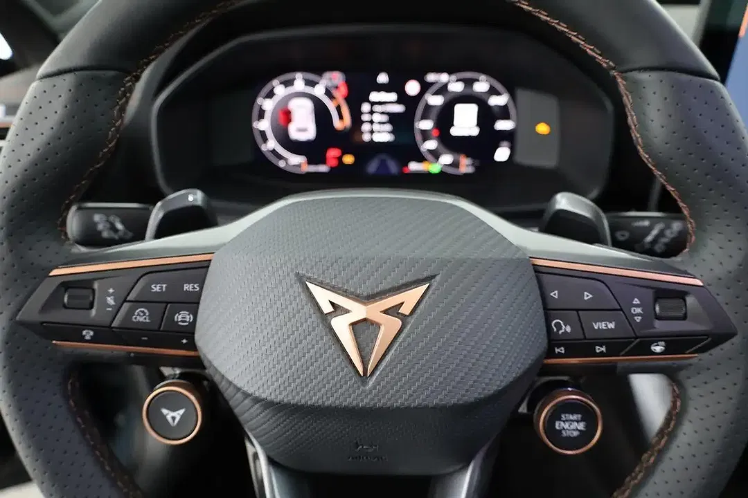 CUPRA Formentor 1.5 eTSI DSG Matrix LED - Thumbnail 6