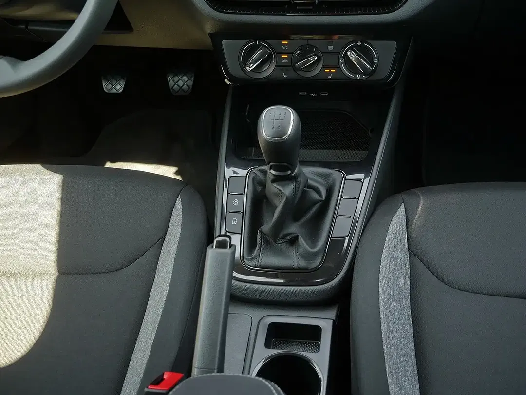 Skoda Fabia 1.0 TSI Essence - Thumbnail 6