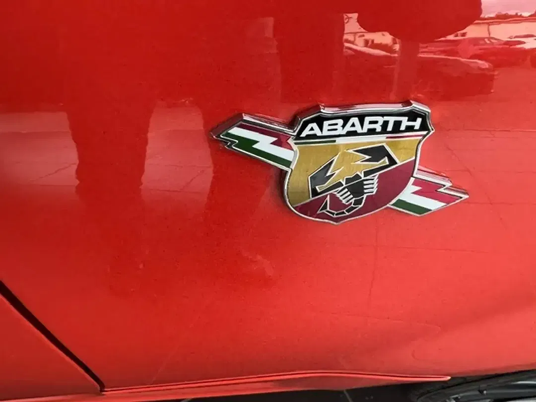 Abarth 695 - Thumbnail 12