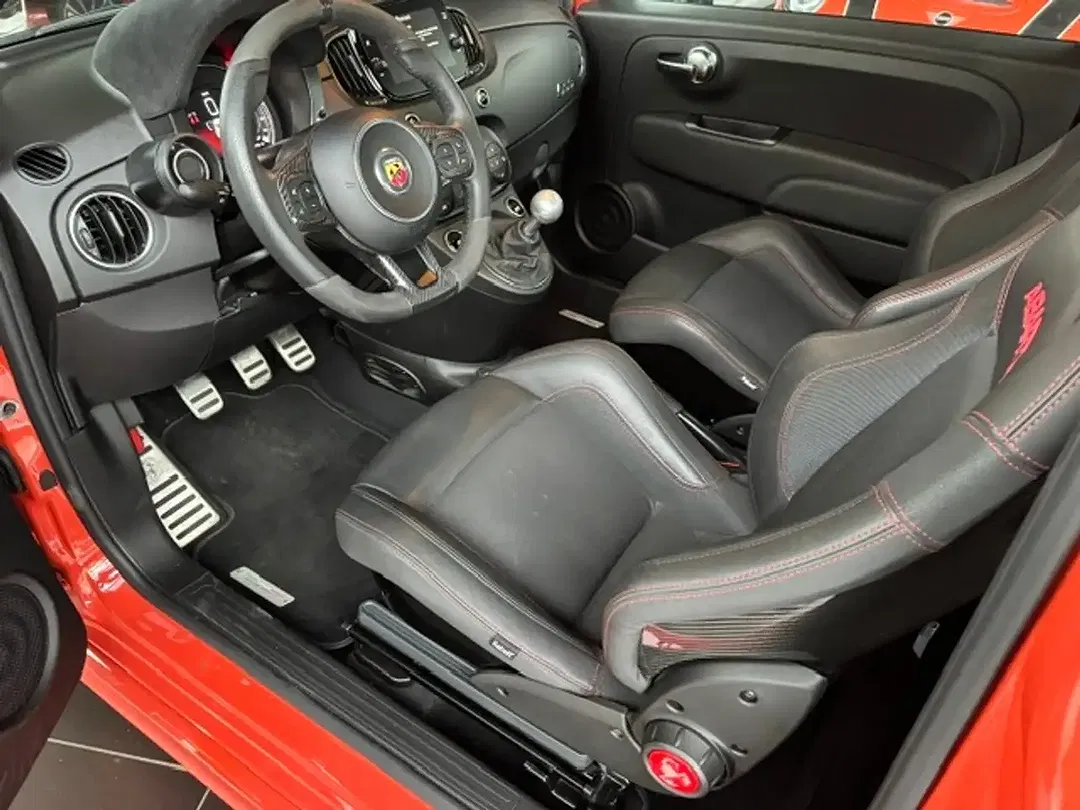 Abarth 695 - Thumbnail 14