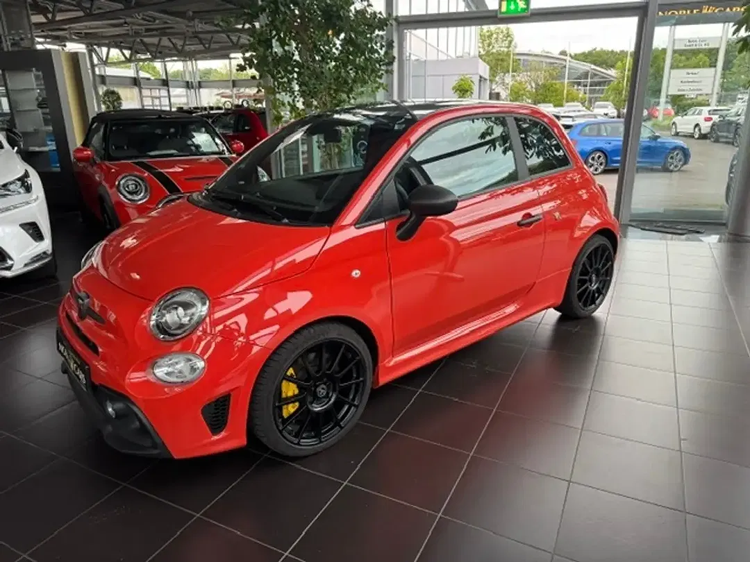 Abarth 695 - Thumbnail 4