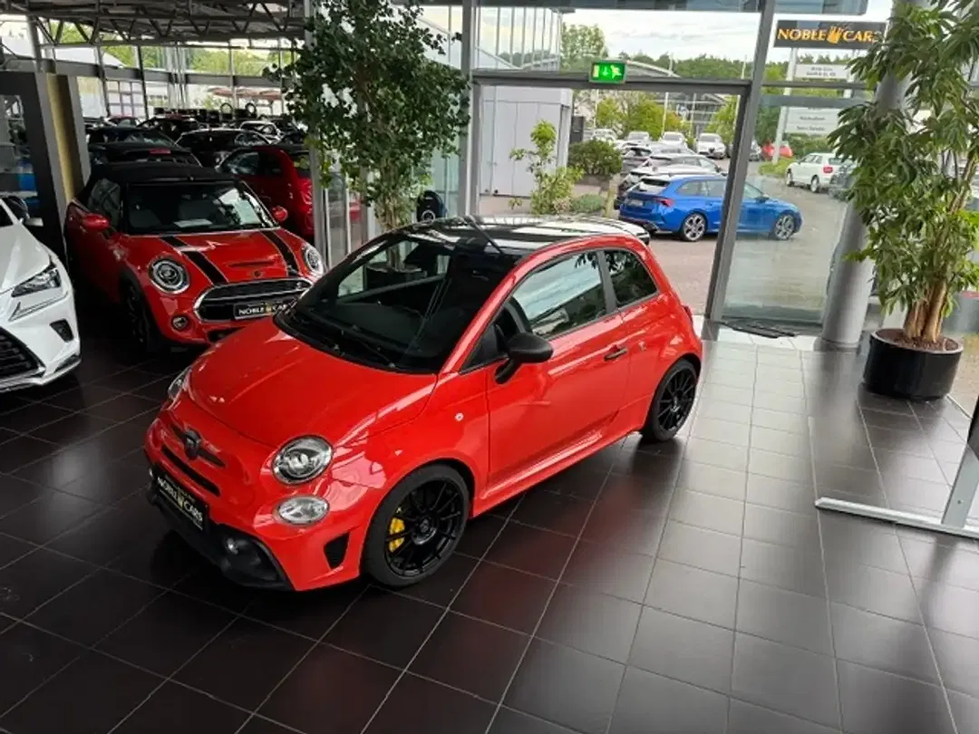 Abarth 695 - Thumbnail 5