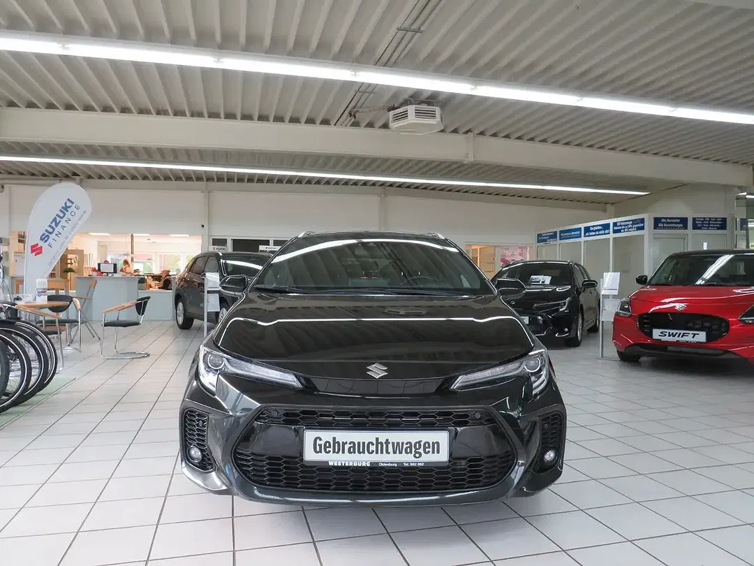 Suzuki Swace Hybrid 1.8 CVT Comfort+ - foto 2