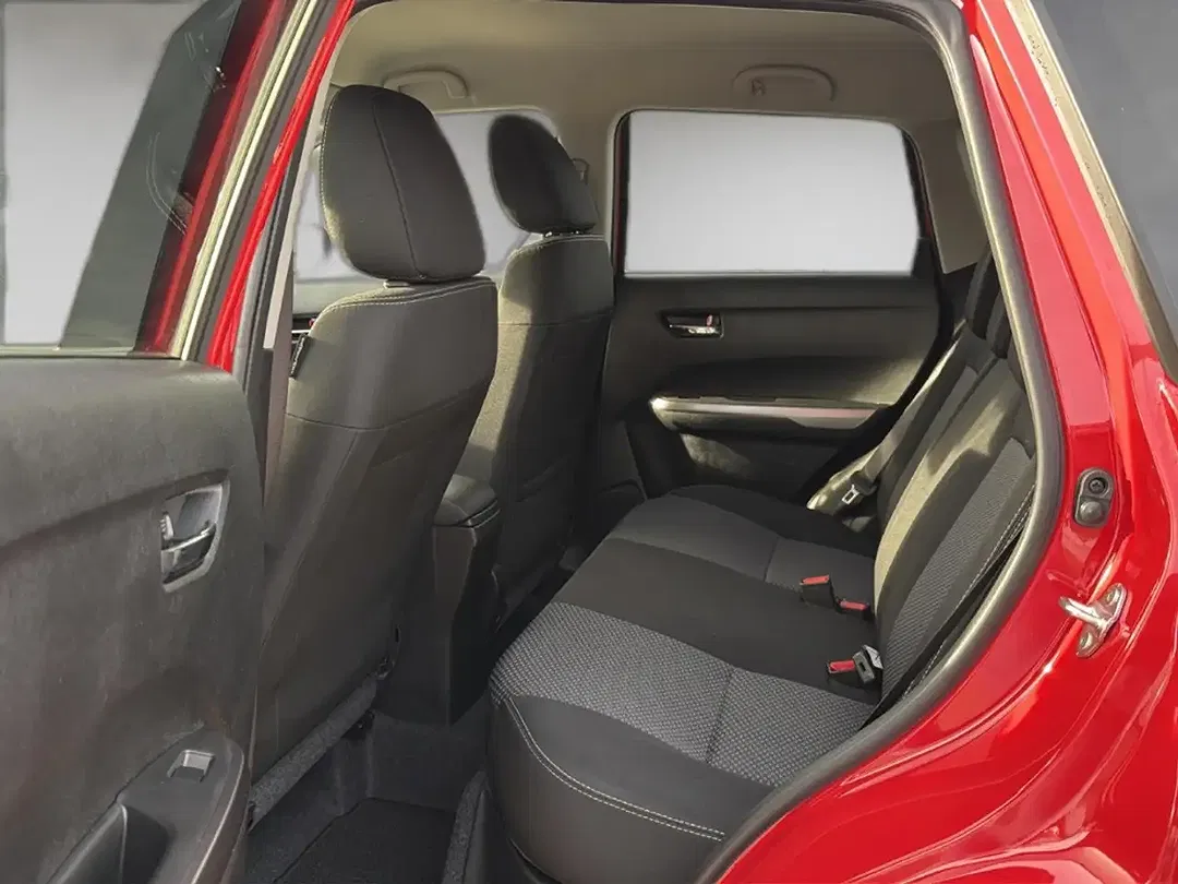 Suzuki Vitara 1.4 AUT AllGrip 4x4 Comfort - Thumbnail 13