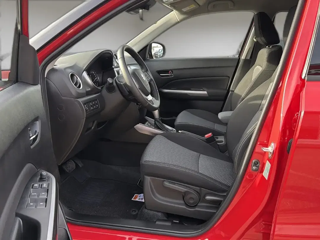 Suzuki Vitara 1.4 AUT AllGrip 4x4 Comfort - Thumbnail 9