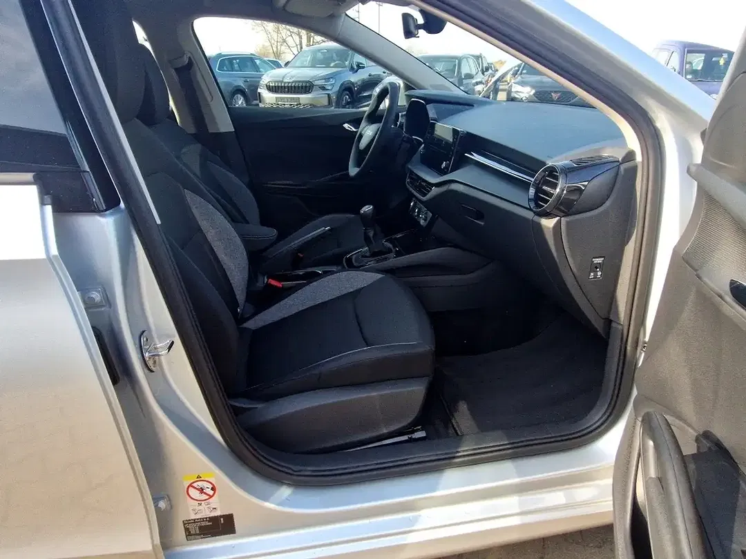 Skoda Fabia 1.0 TSI Drive - Thumbnail 8