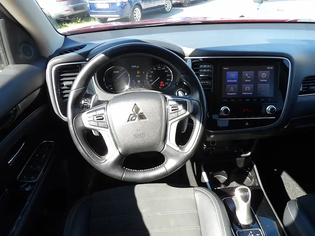 Mitsubishi Outlander PHEV AUT 4WD Spirit - Thumbnail 11