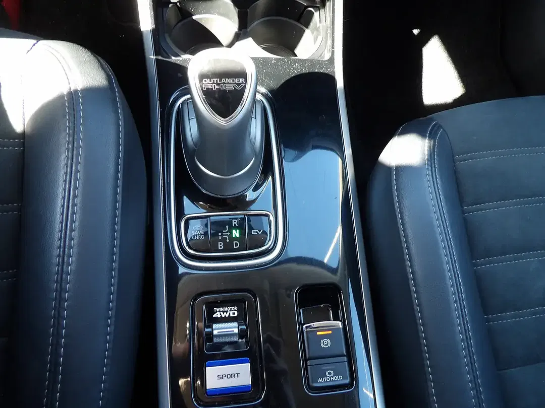 Mitsubishi Outlander PHEV AUT 4WD Spirit - foto 15