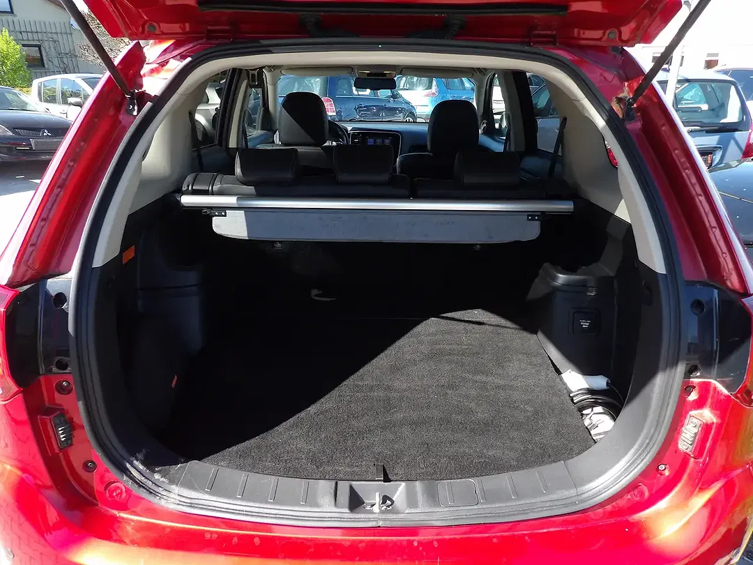 Mitsubishi Outlander PHEV AUT 4WD Spirit - Thumbnail 9