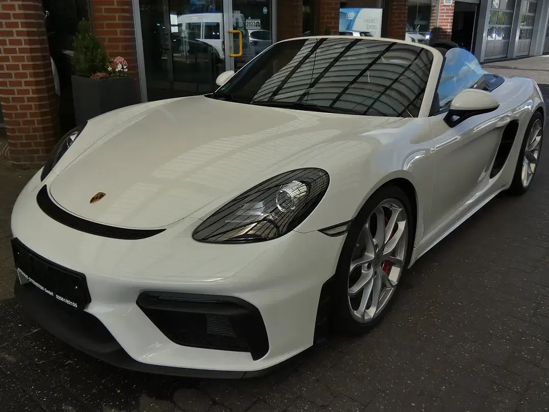 Porsche 718 Spyder - Thumbnail 10