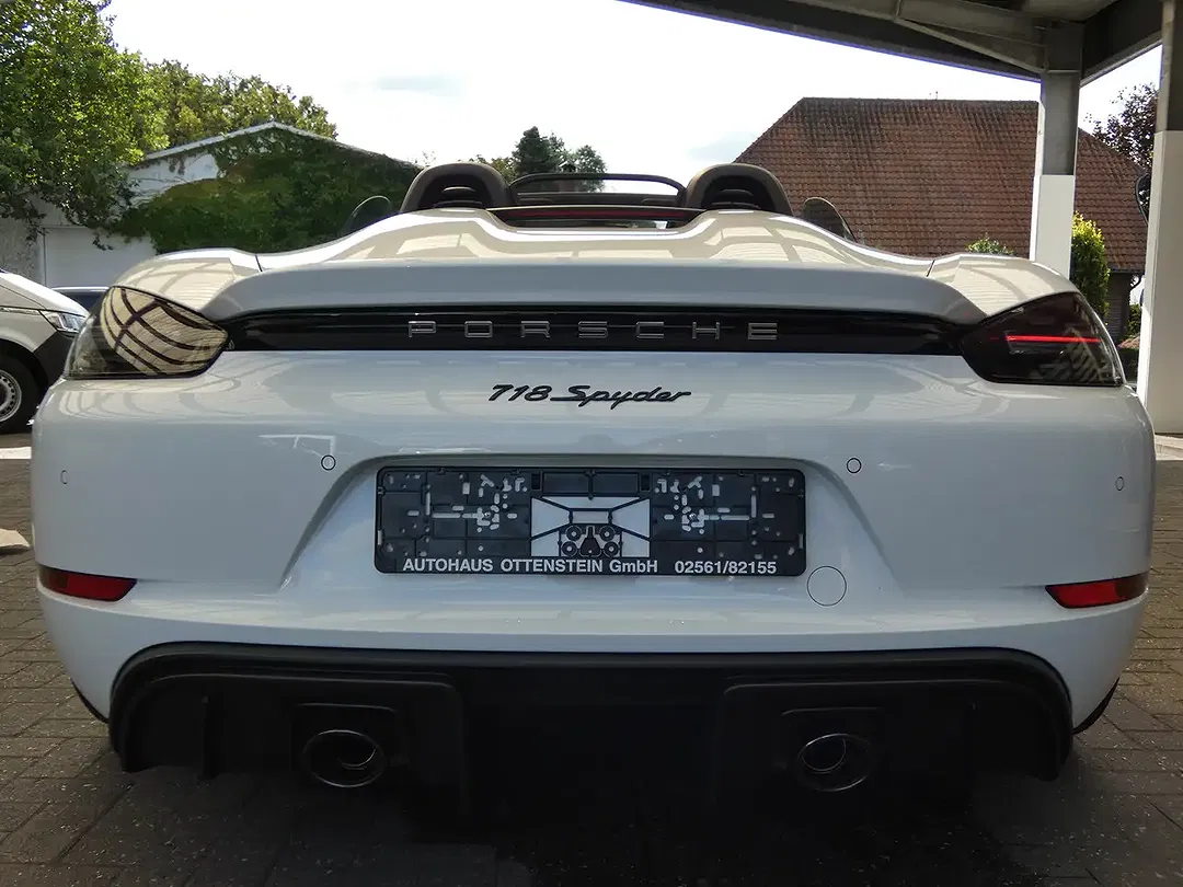 Porsche 718 Spyder - Thumbnail 7