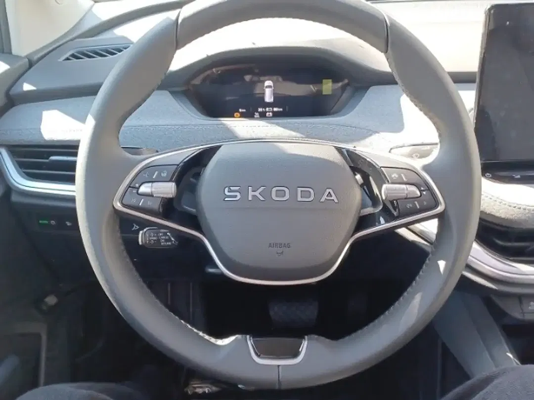 Skoda Enyaq 60 Loft - Thumbnail 11