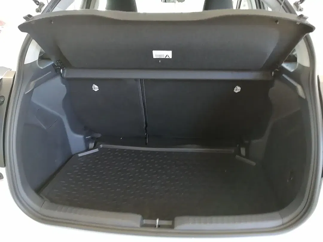Mazda 2 Centre-Line - Thumbnail 10