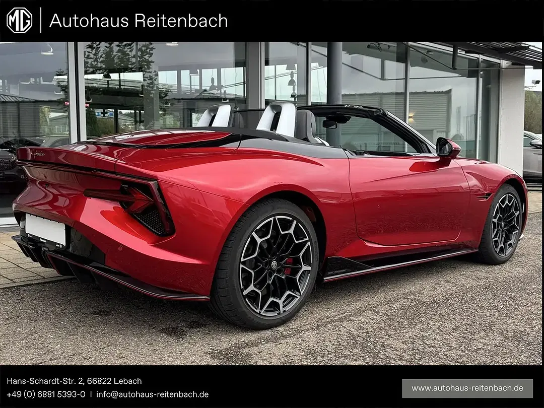 MG Cyberster - Thumbnail 7