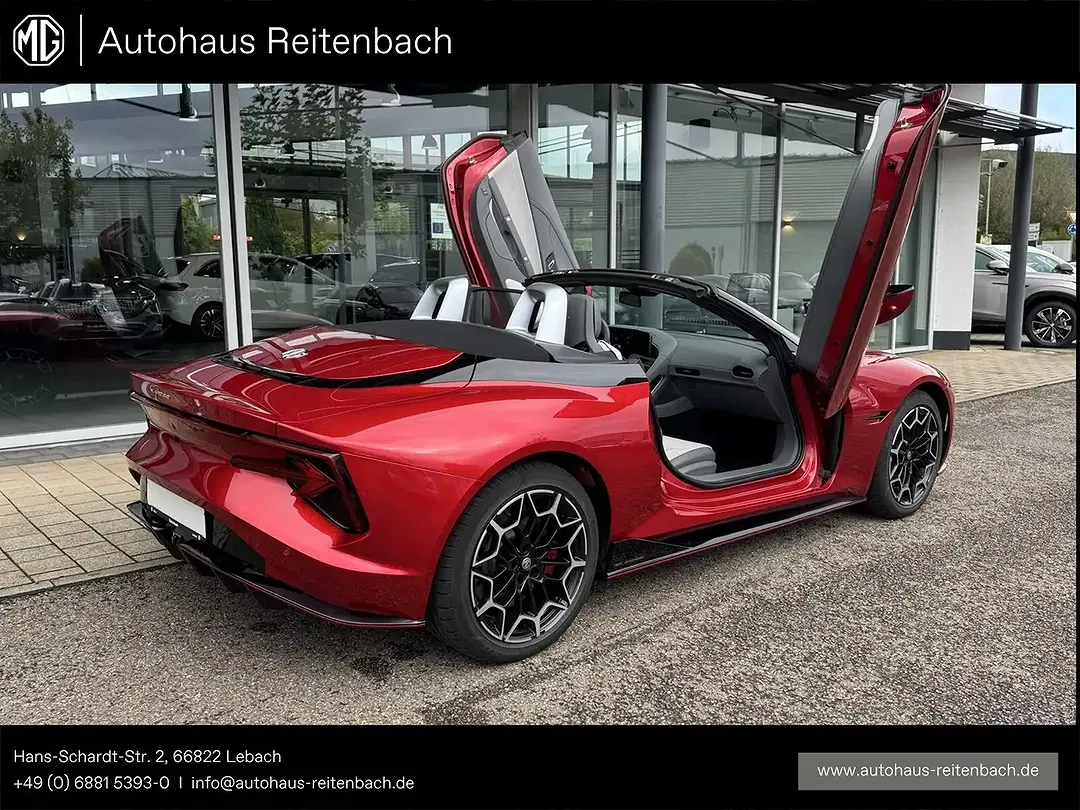 MG Cyberster - Thumbnail 8