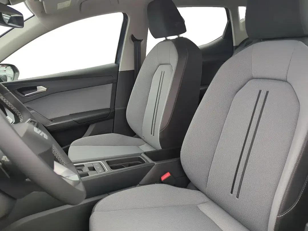 SEAT Leon 1.5 eTSI DSG Style - Thumbnail 8
