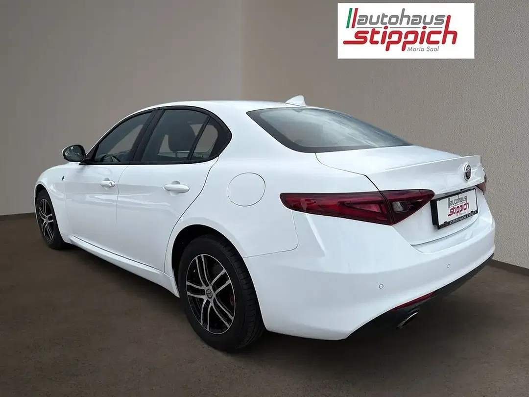 Alfa Romeo Giulia 2.2 - Thumbnail 14