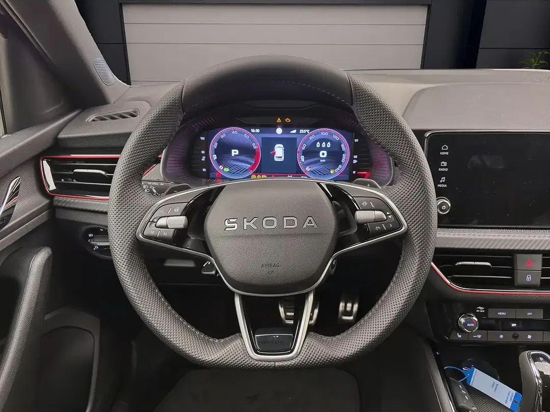Skoda Kamiq DSG Monte Carlo - Thumbnail 12