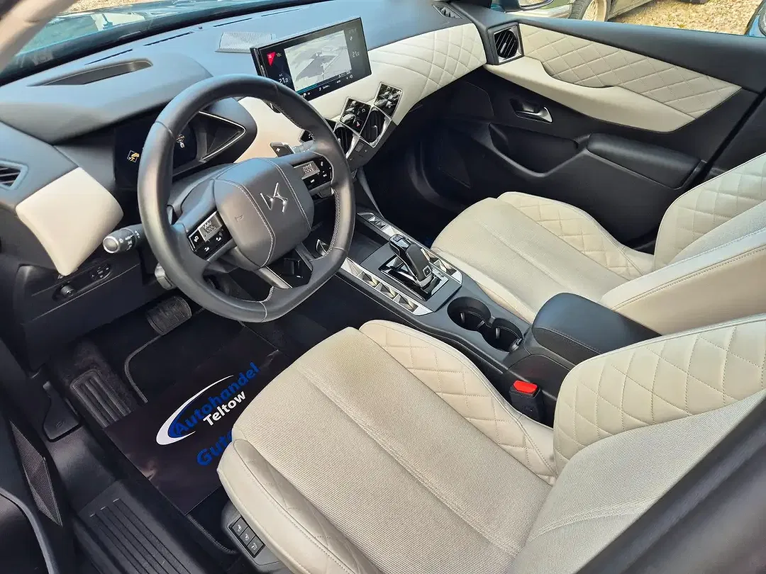DS Automobiles DS 3 - Thumbnail 8