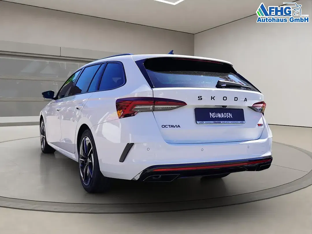 Skoda Octavia 2.0 TSI DSG vRS Combi - Thumbnail 5