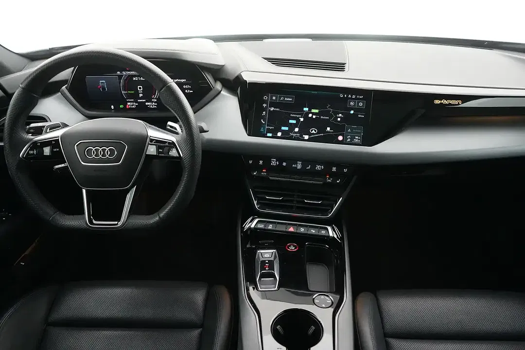 Audi TTS quattro - Thumbnail 13