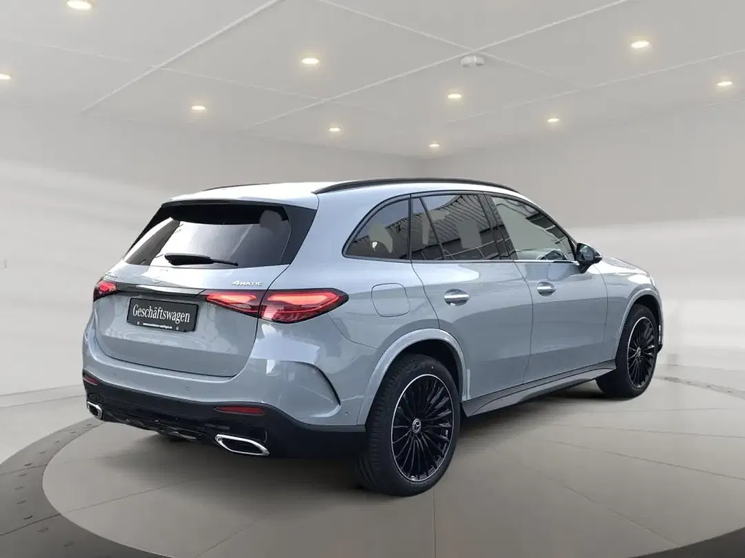 Mercedes-Benz GLC 300 4MATIC AMG MBUX Burmester Night - foto 2