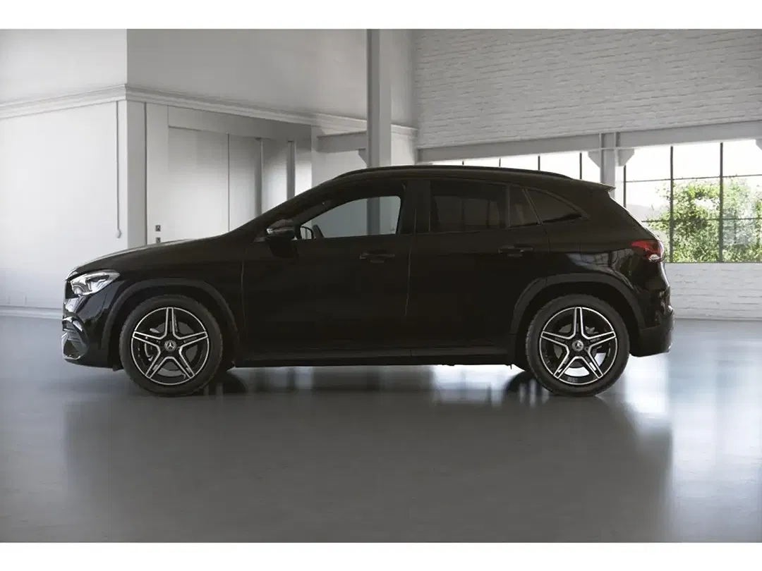 Mercedes-Benz GLA 200 Night - Thumbnail 3