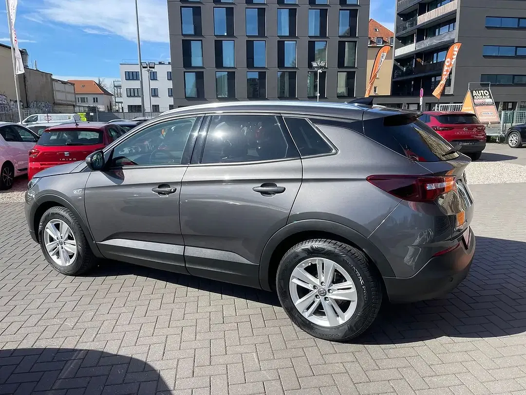 Opel Grandland X Edition - Thumbnail 6