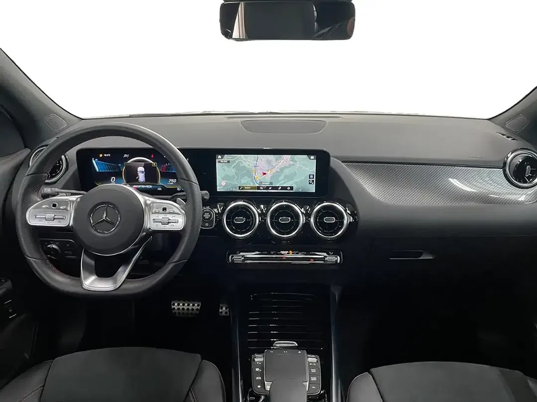 Mercedes-Benz GLA 35 AMG 4MATIC MBUX Night - Thumbnail 7