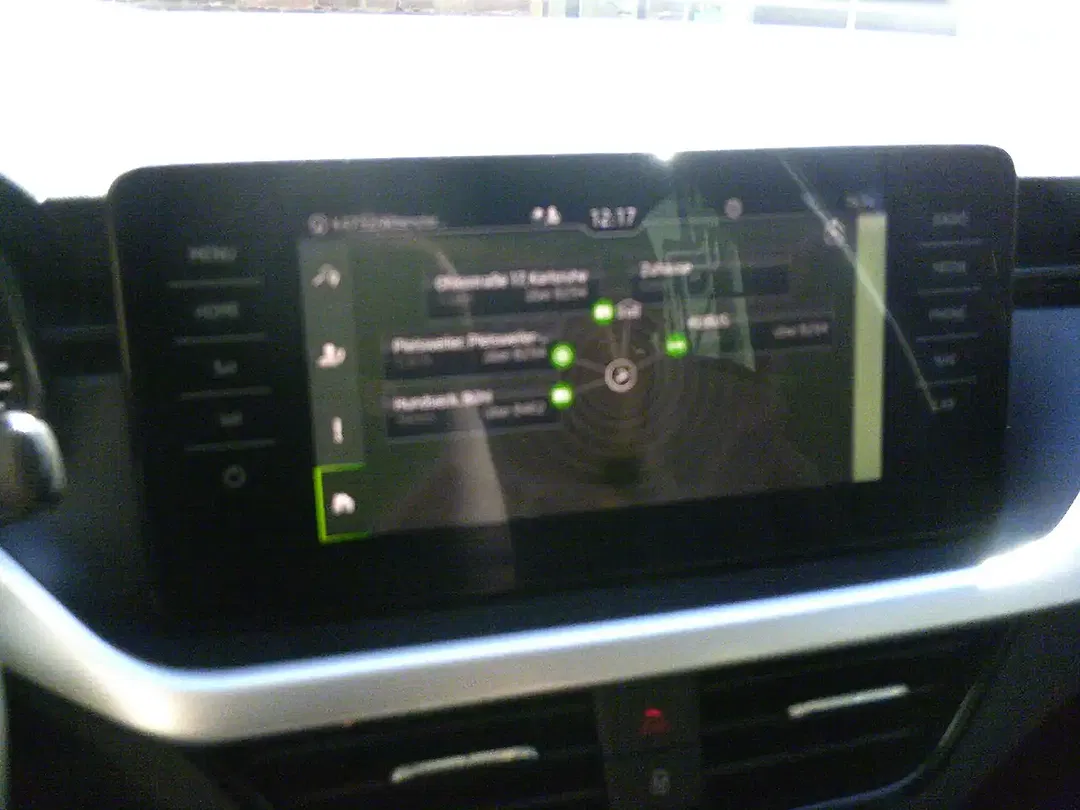 Skoda Scala Drive - Thumbnail 11