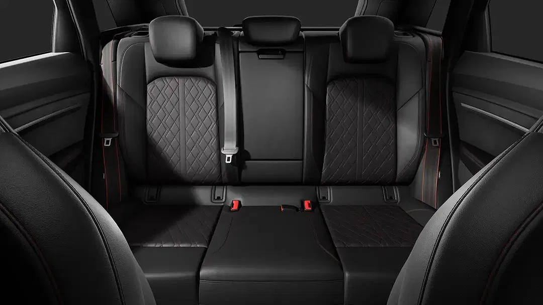Audi SQ8 e-tron quattro Matrix LED - foto 12