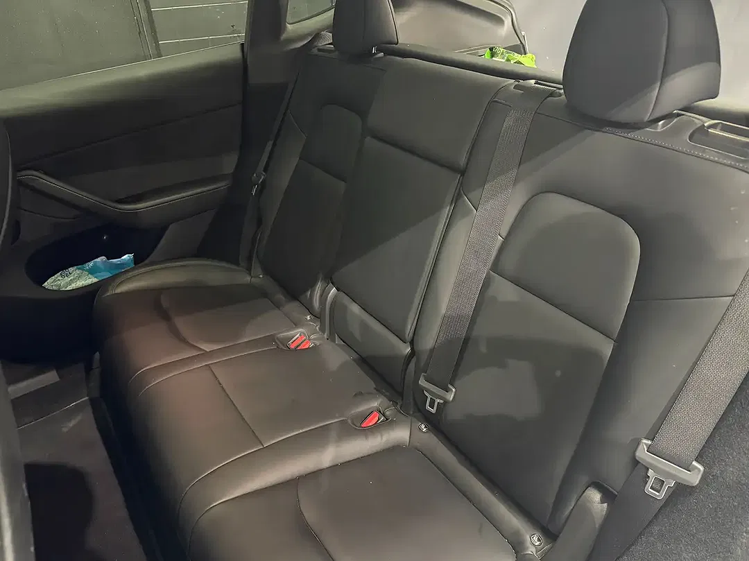 Tesla Model Y Dual Motor Performance - foto 13