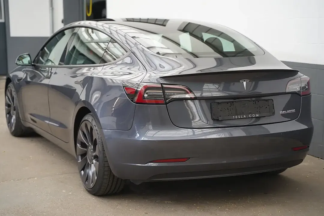Tesla Model 3 Performance - Thumbnail 5