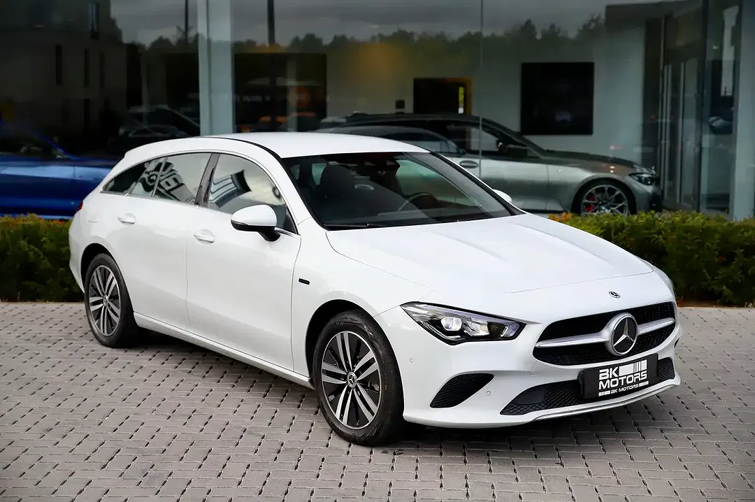 Mercedes-Benz CLA 250 PHEV - foto 2