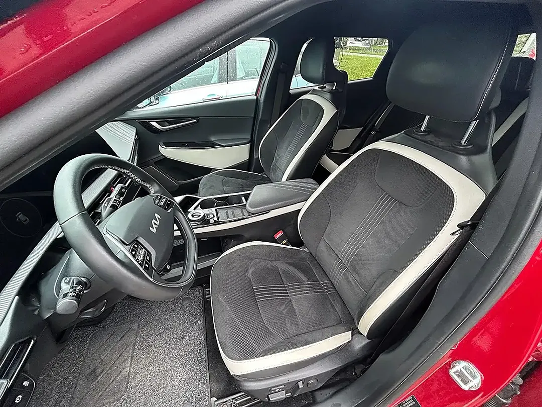 Kia EV6 GT-Line - Thumbnail 3