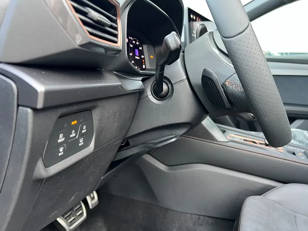 CUPRA Leon 1.5 eTSI DSG Sportstourer - Thumbnail 13