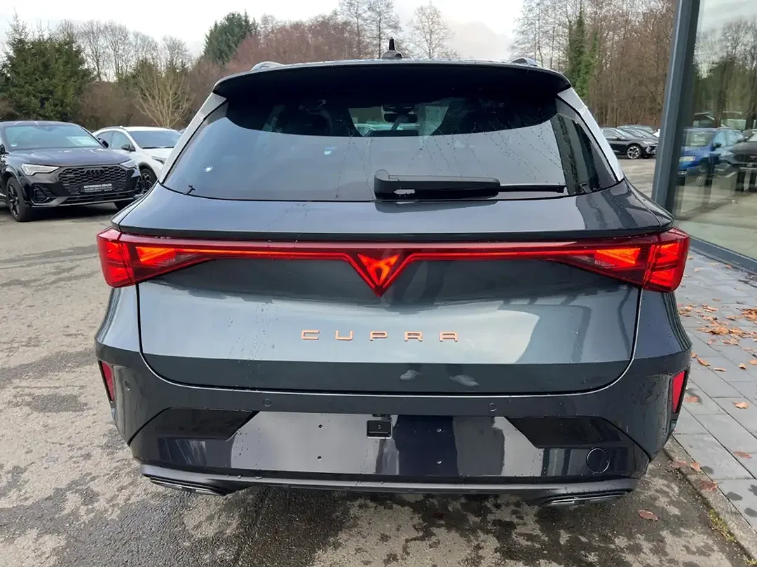 CUPRA Leon 1.5 eTSI DSG Sportstourer - Thumbnail 5