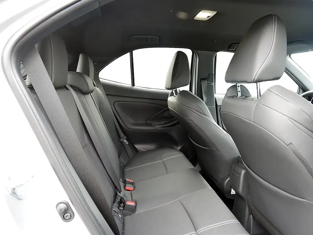 Toyota Yaris Cross Hybrid - Thumbnail 10